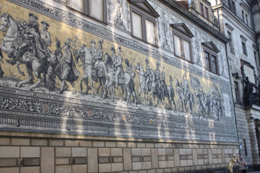 Дрезден: панно Шествие князей