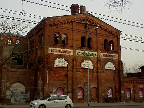 Росток: старое здание завода спиртных напитков Anker